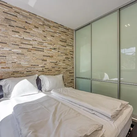 Ad Maiora With Shared Pool * Rabac