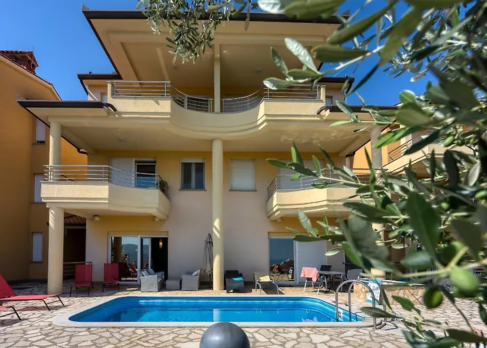 Ad Maiora With Shared Pool * 라벡